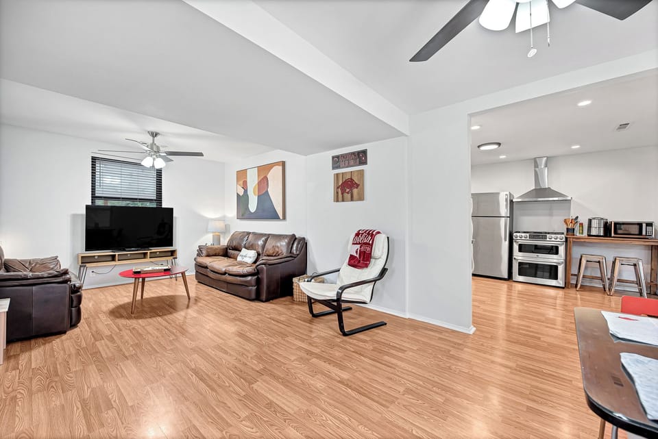 Spacious open layout combining the living area and kitchen.