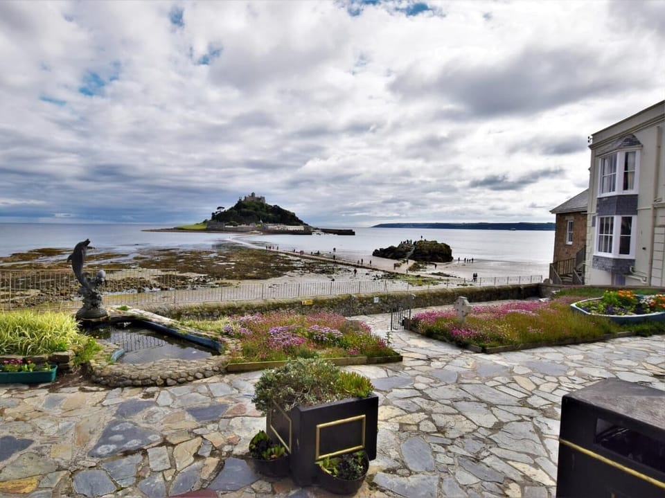 One of many places to take in the famous views