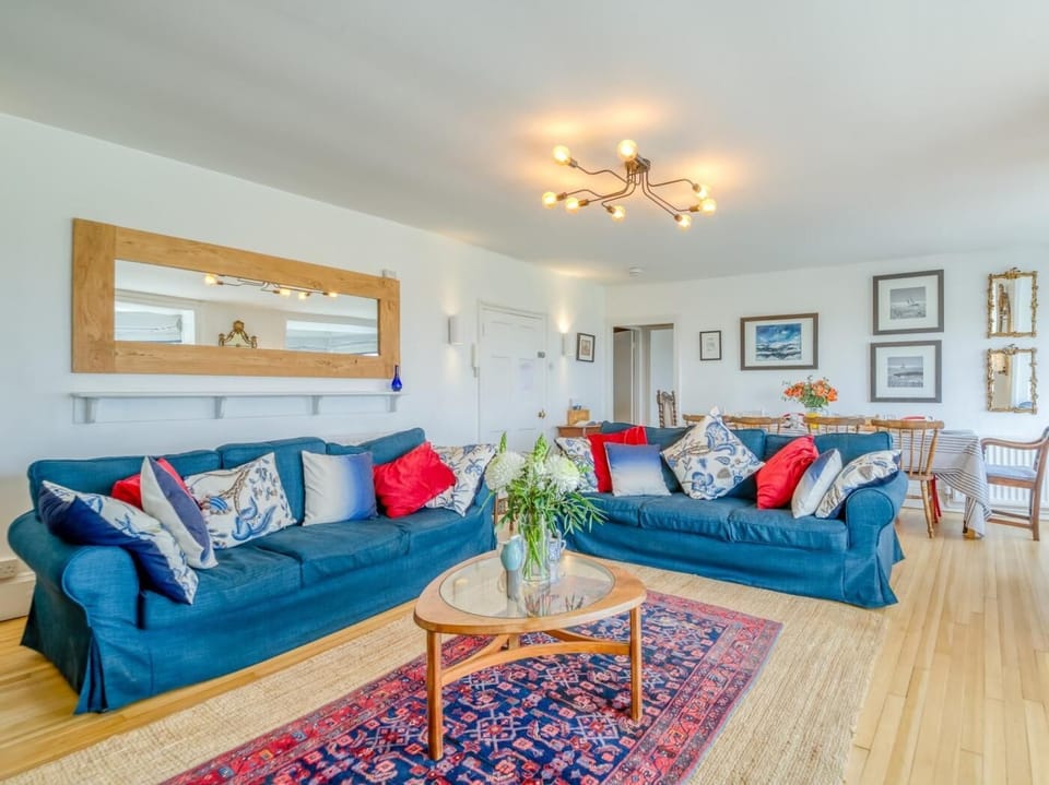 Plenty of comfortable seating in the lounge area