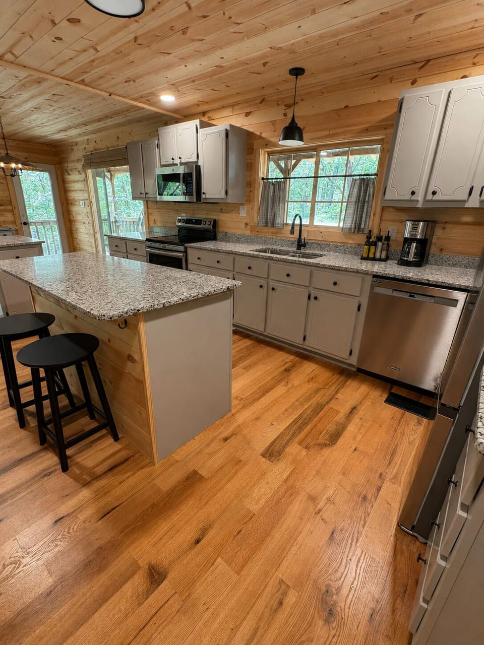 Fully stocked kitchen 