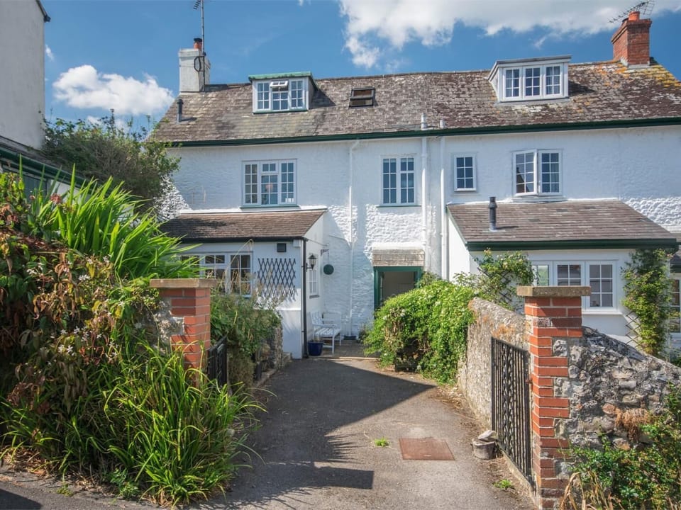 Looking towards the front of the cottage