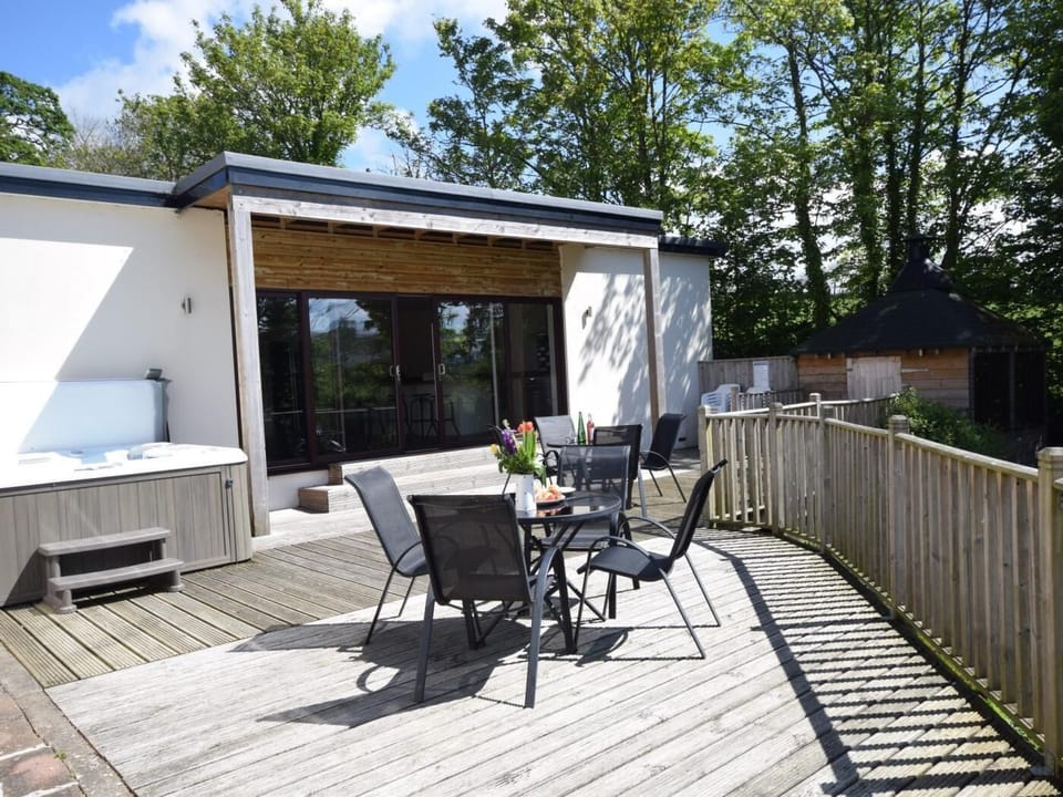 Decked area accessed from the kitchen / diner 
