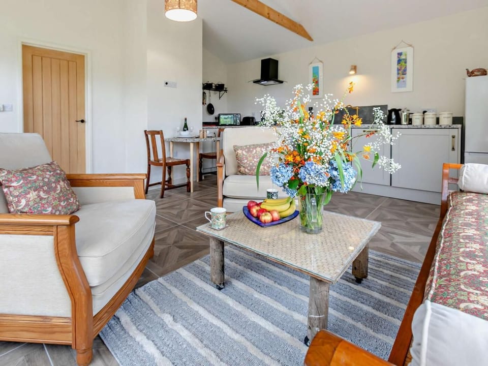 Open plan lounge/kitchen/diner