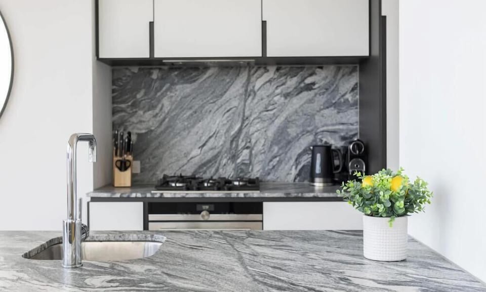 Gas cooktop