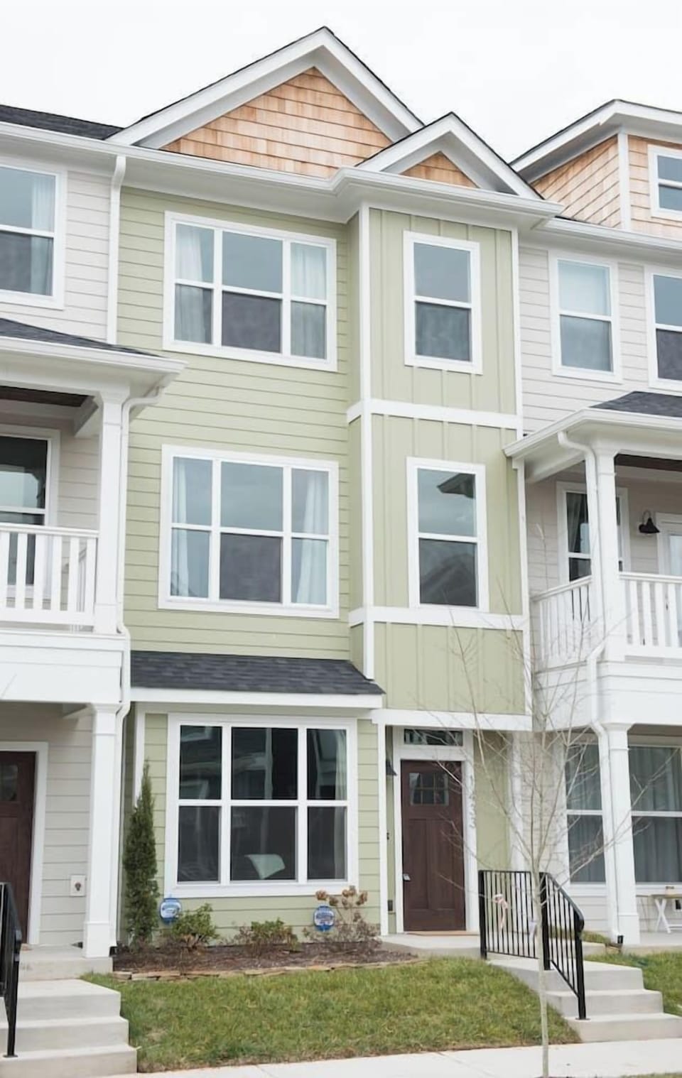 3 story townhome