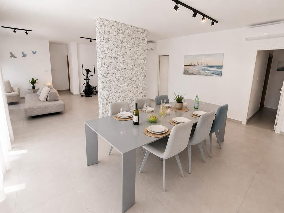 Paoli Penthouse by Ezoria Villas (16853)