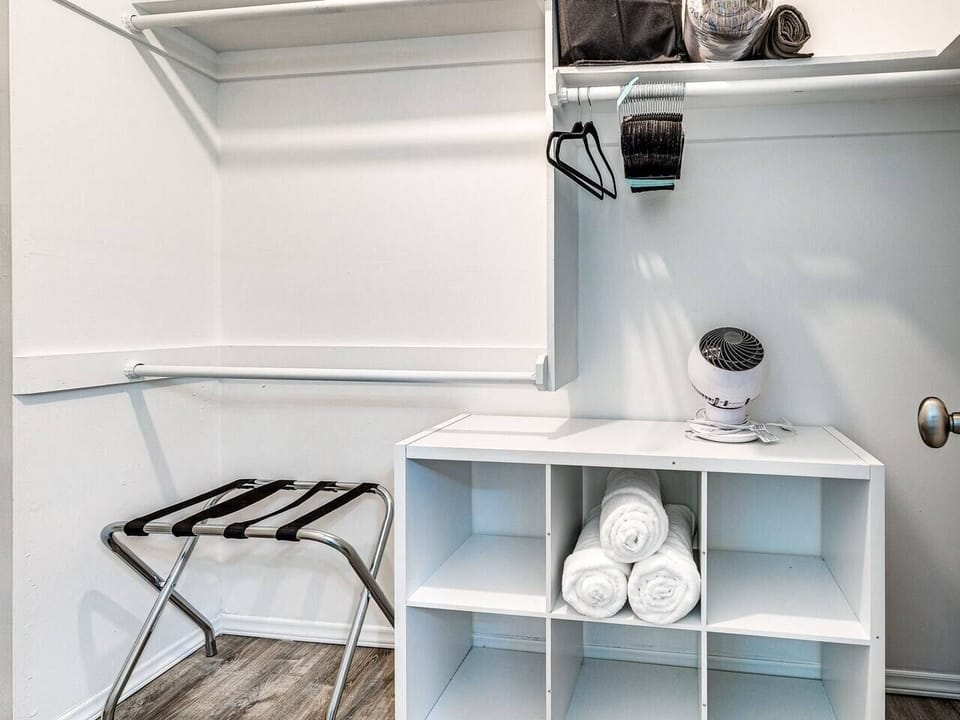 Walk in closet located in back of primary en-suite. 