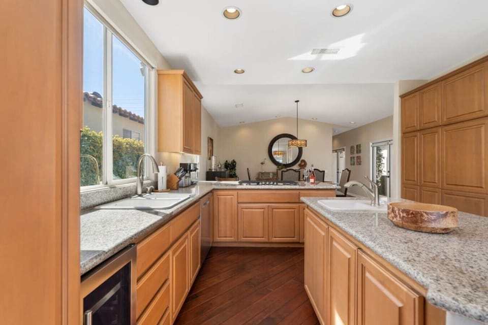 Fully stocked kitchen