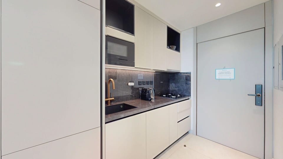 Kitchen-Hyde Walk Residence-Al Satwa (1)