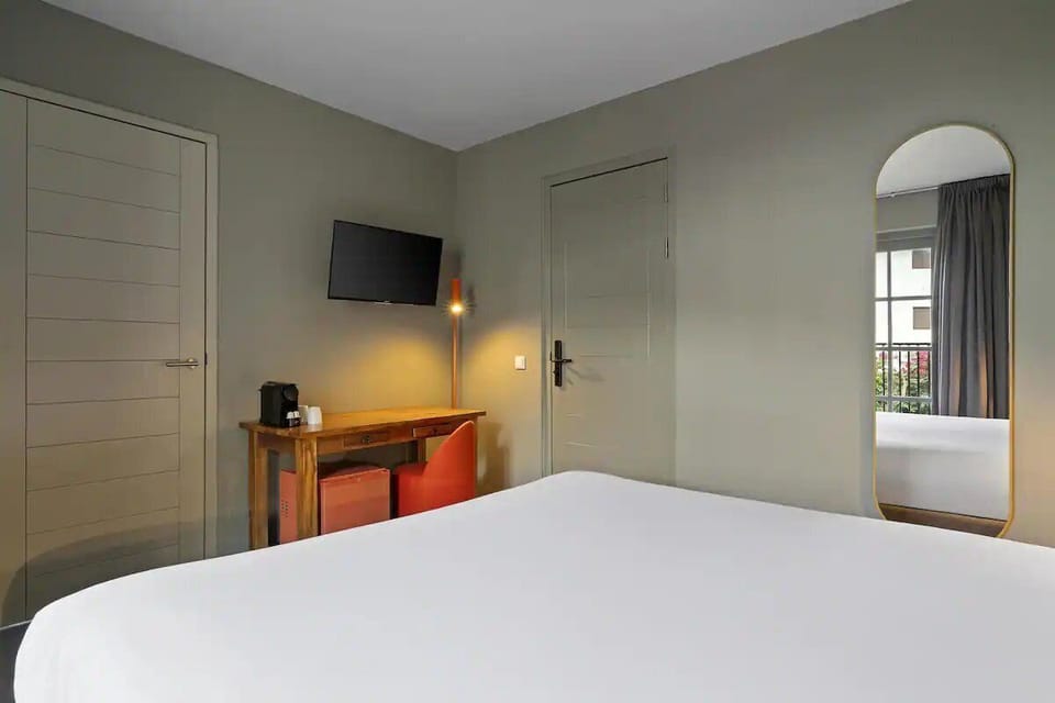 Bedroom. Interior and views may vary based on location and availability.