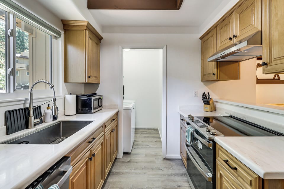 Kitchen | 2nd Floor