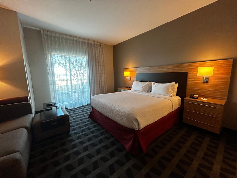 Bedroom. Interior and views may vary based on location and availability.