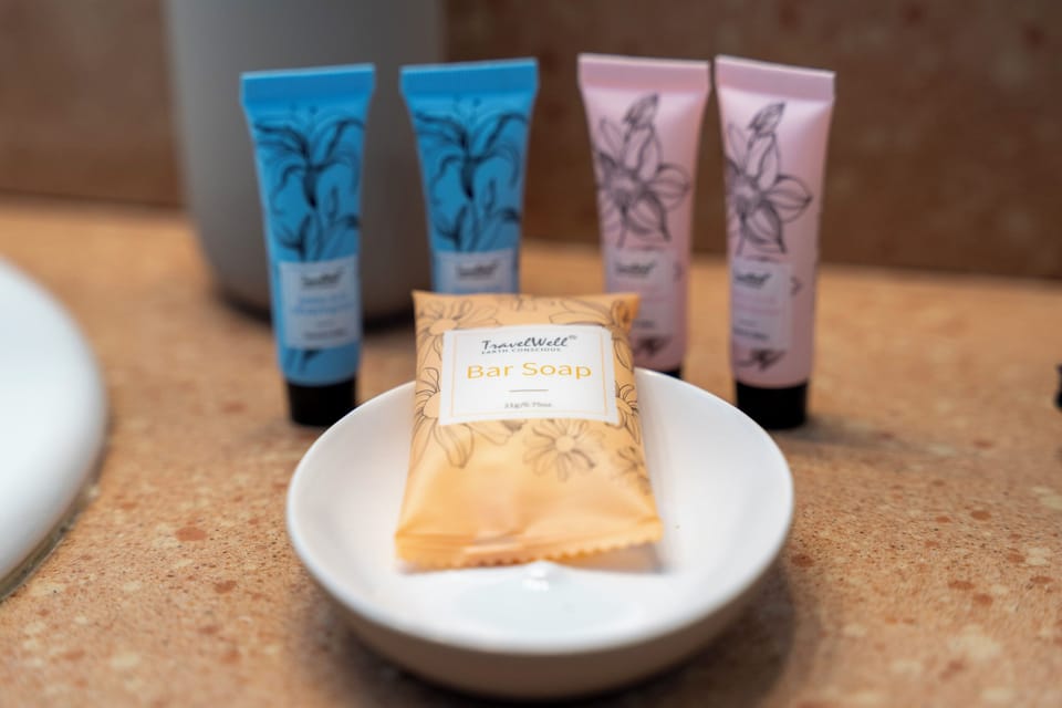 Bathroom amenities