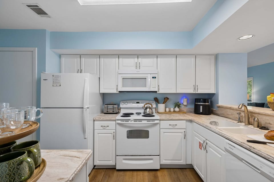Whip up island favorites in a kitchen made for gathering