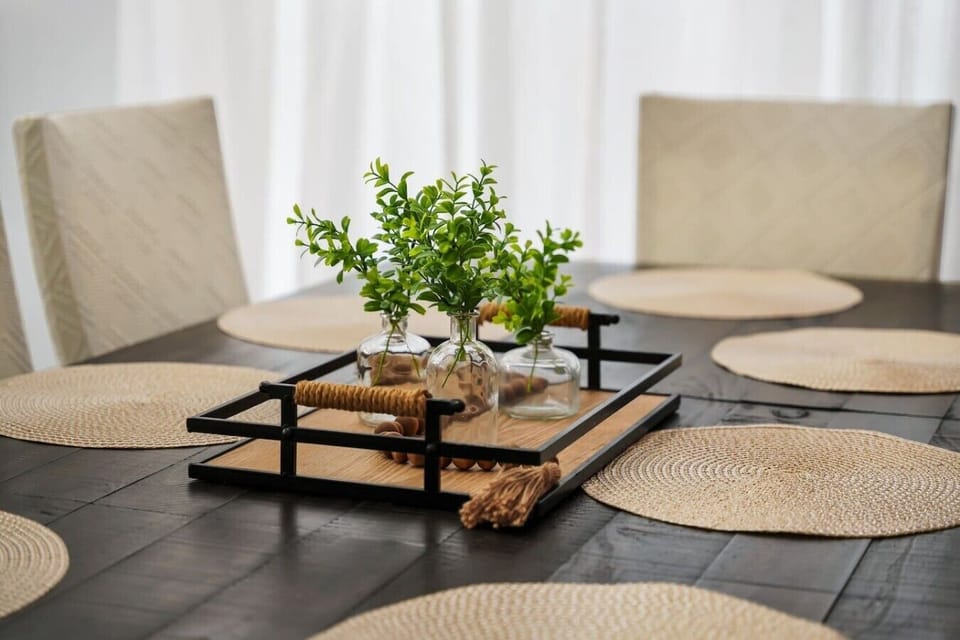 Dinning table