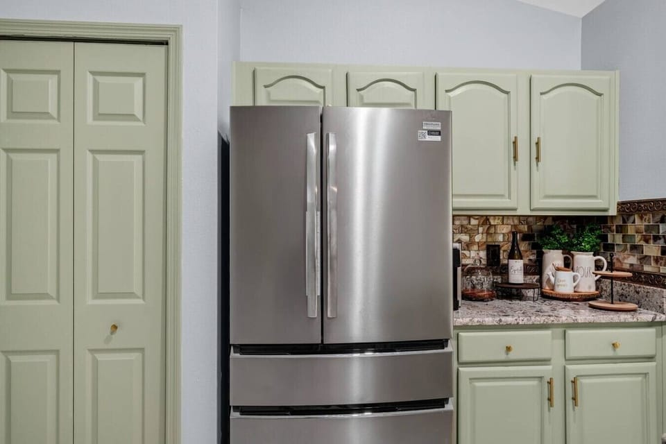 Fridge