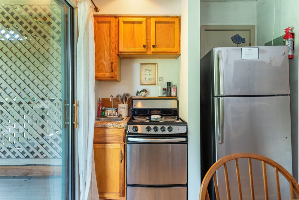 The perfect space for making a quick and easy meal.