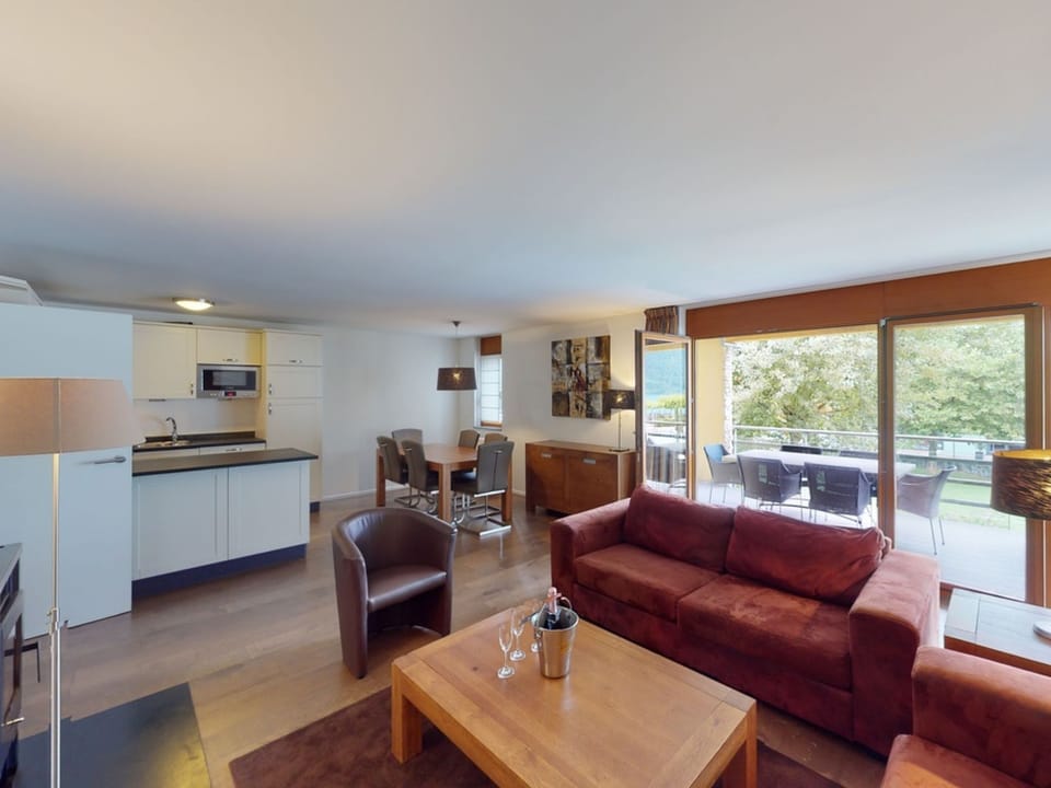 Kitchen / Dining Room