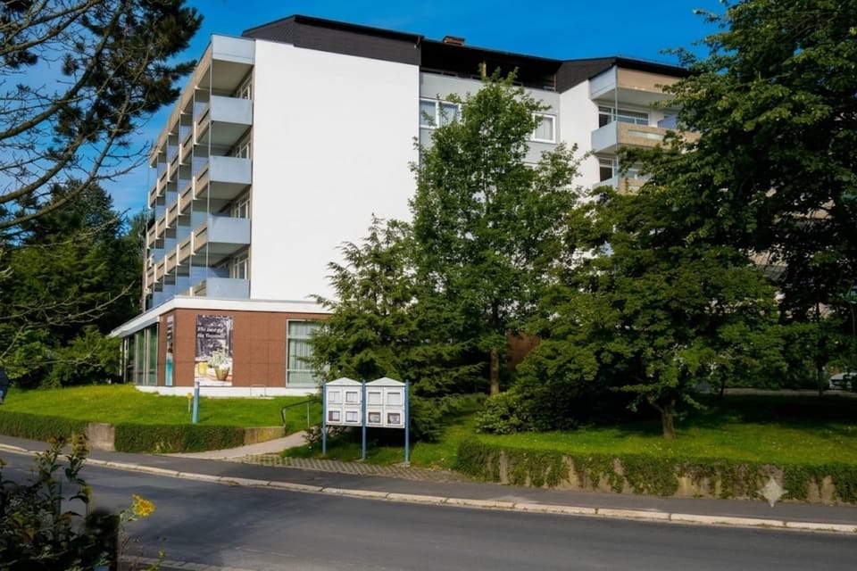Hotel Exterior [summer]