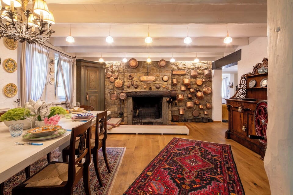 Autumn, Dining Room, Spring, Summer