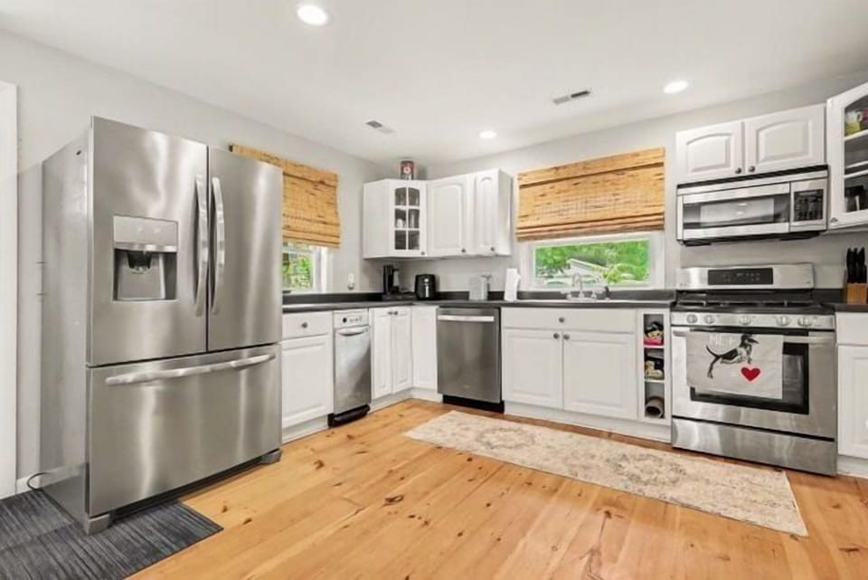 Well-equipped kitchen with modern appliances.