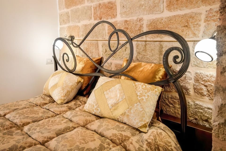 251_Gold White Esclusive House_43