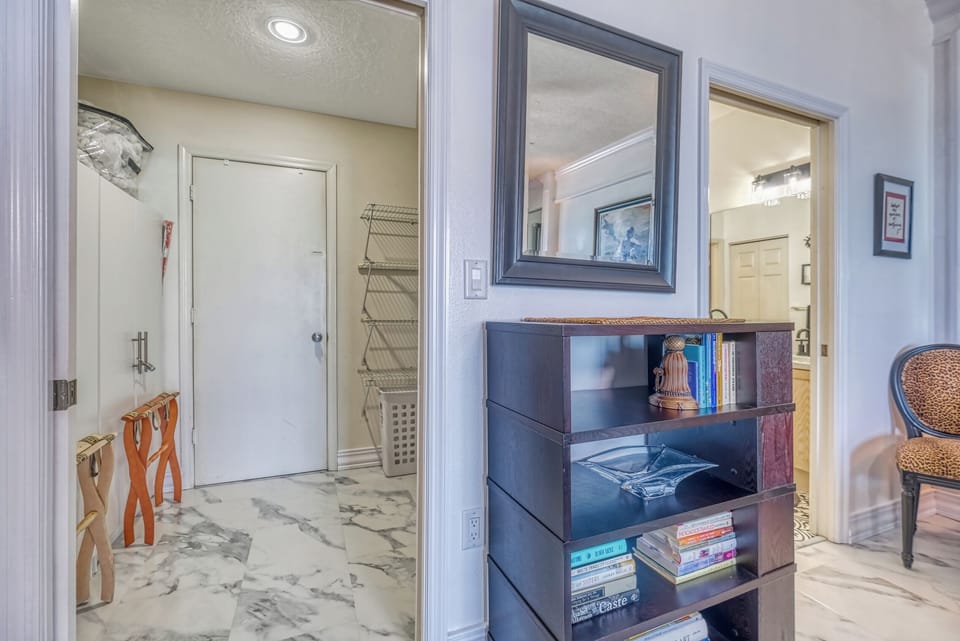 Ensuite and walk in closet