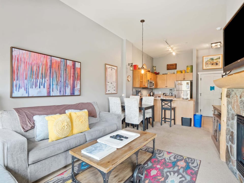 Furniture, Indoors, Living Room, Room, Home Decor