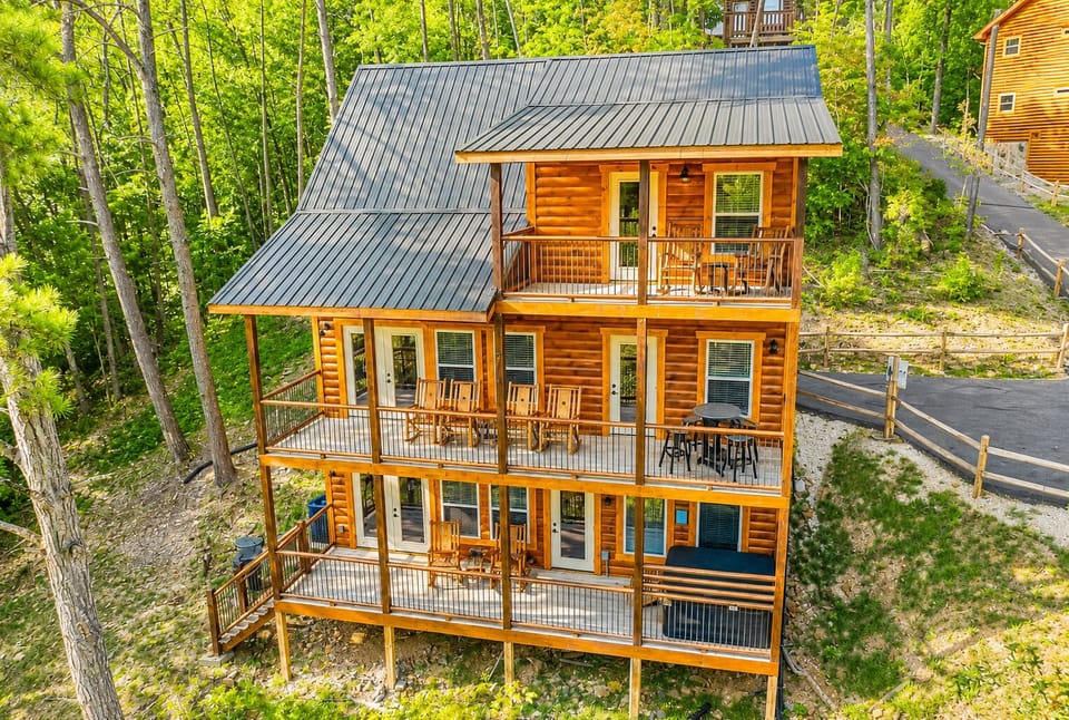 This three-story cabin is perfect for small families or couples. 