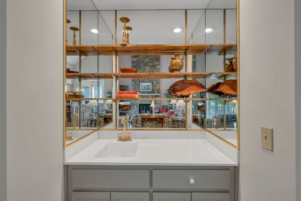 Wet bar in the living room