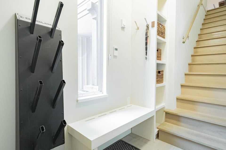 Property entrance: Boot dryer