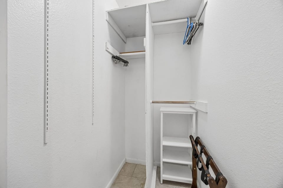 King bedroom closet