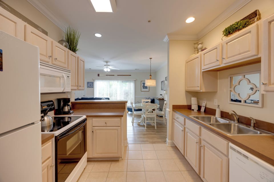 Kitchen | Dishwasher