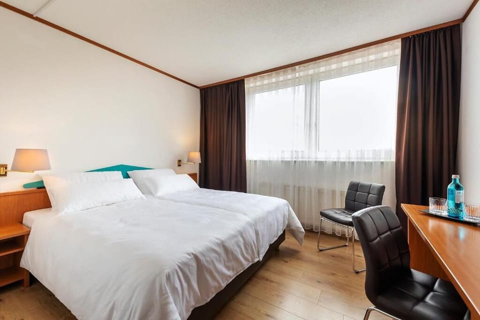 Stretch out in a bright room with extra seating.