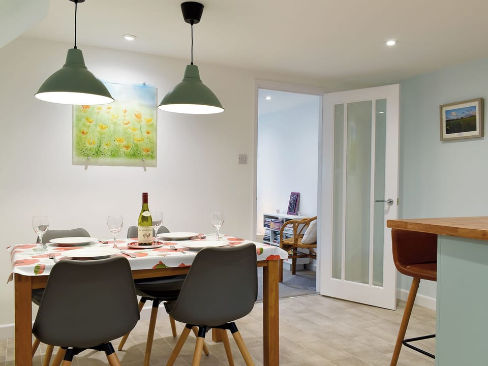 Dining Area | Wild Poppy Cottage, Winchester