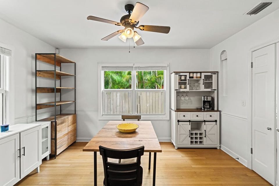 A bright and airy space perfect for sharing home-cooked meals, playing board games, or mapping out your itinerary together.