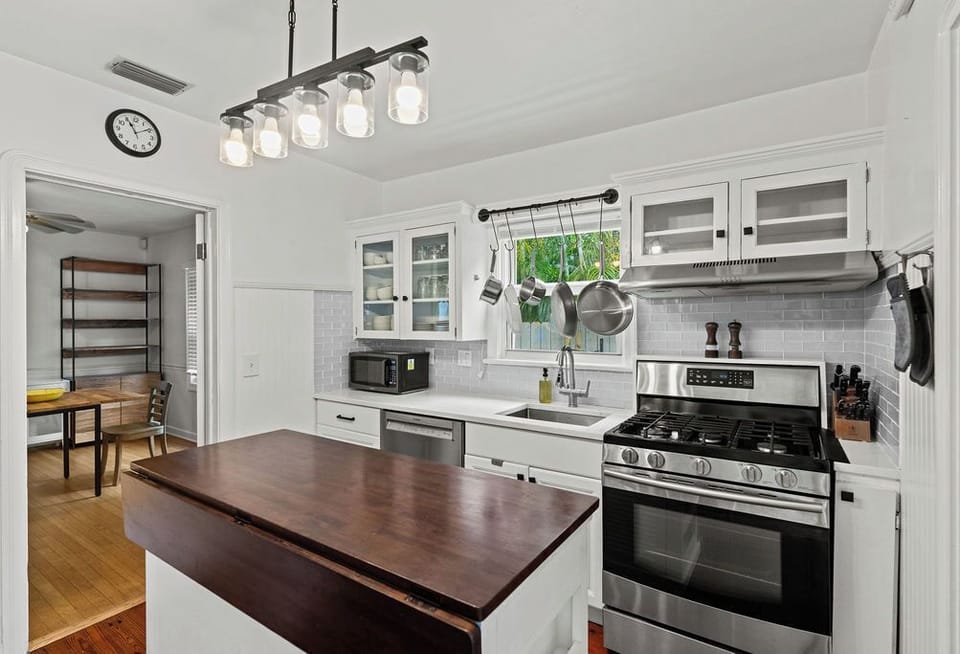 Striking the perfect balance between classic charm and modern style, this space is fully prepared for whatever you want to whip up.