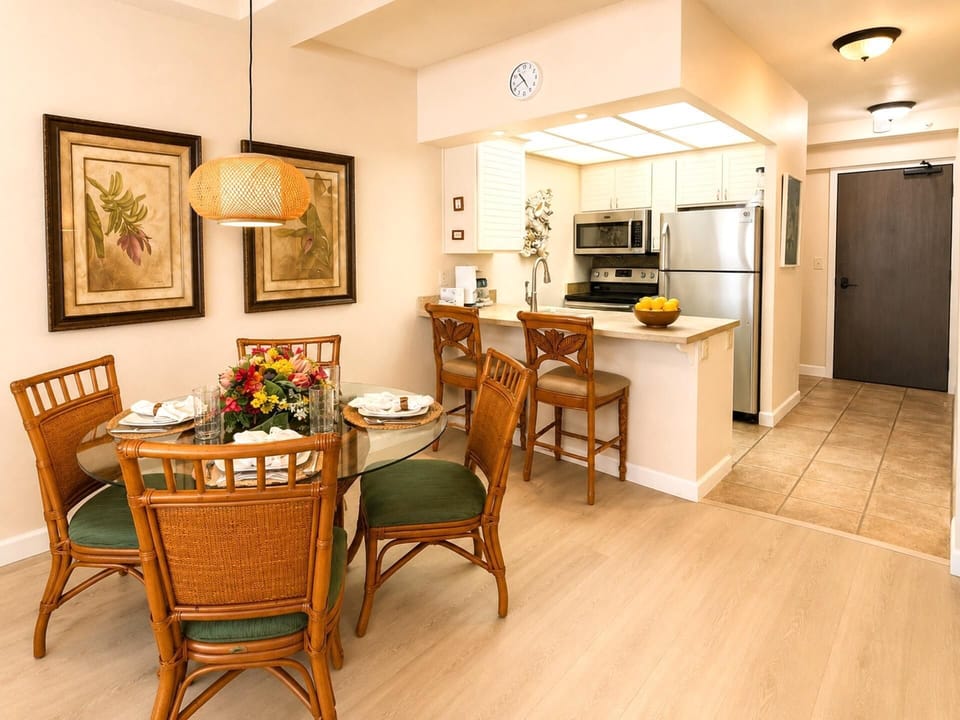 Open dining space connecting seamlessly to the kitchen