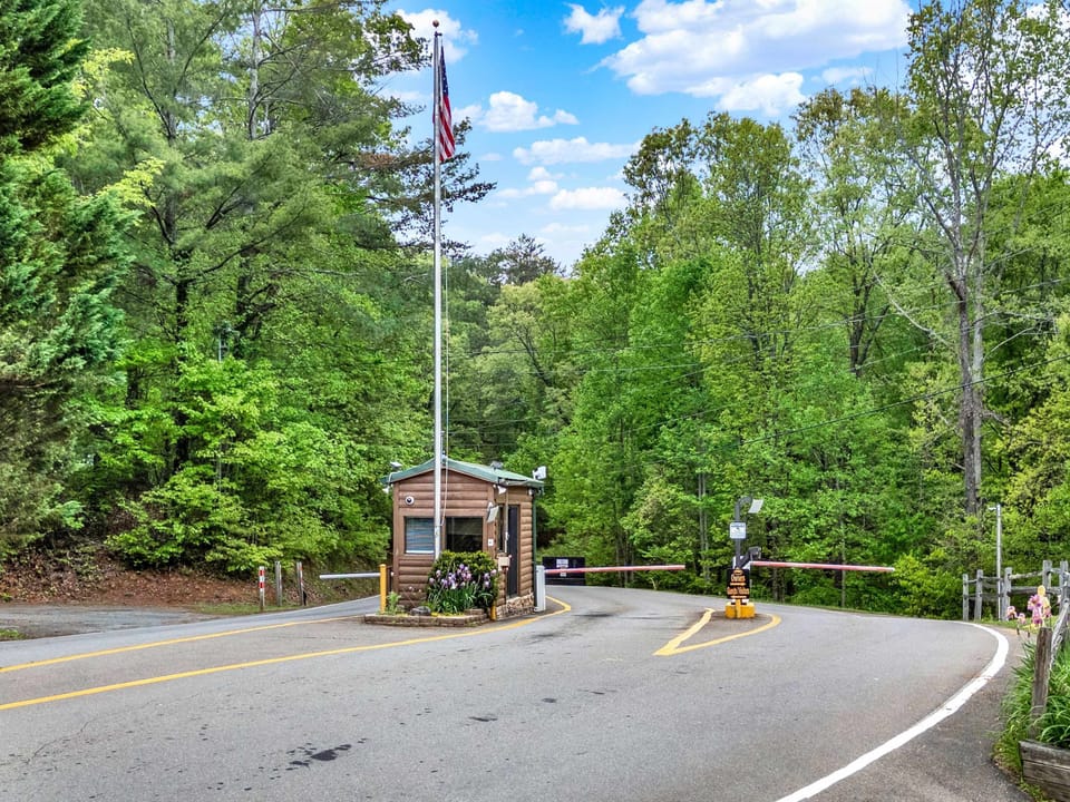 Main Gate Entrance off Hwy 382