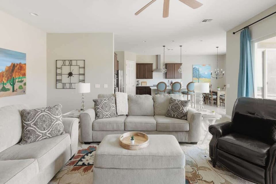 Cozy living room.