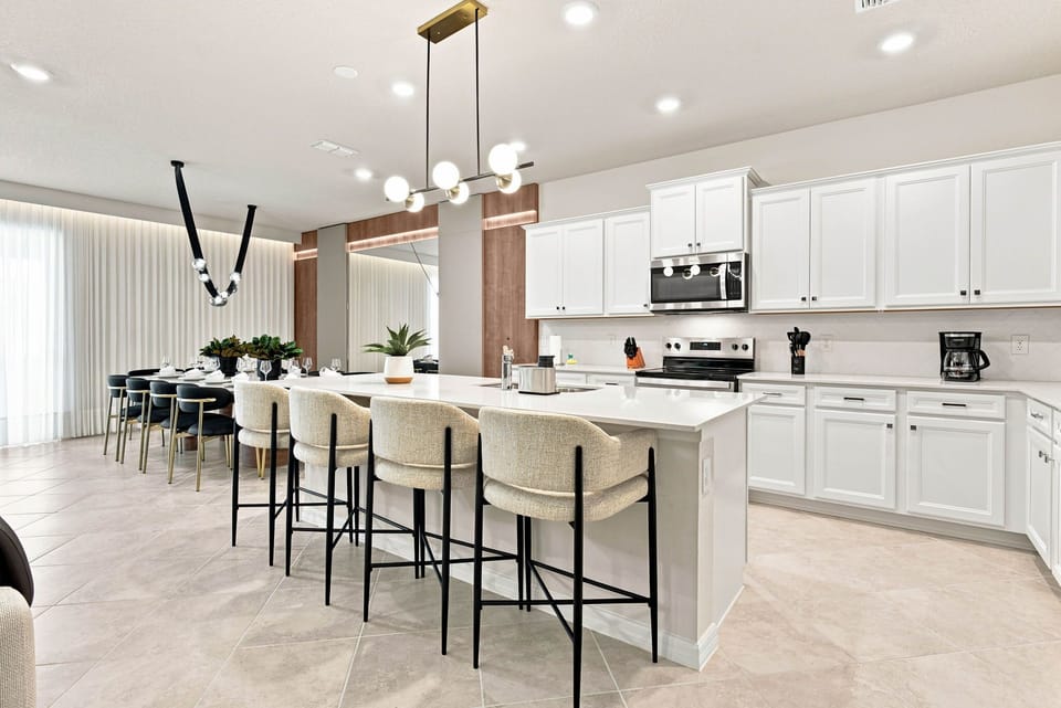 Fully equipped kitchen