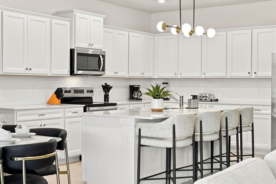 Fully equipped kitchen