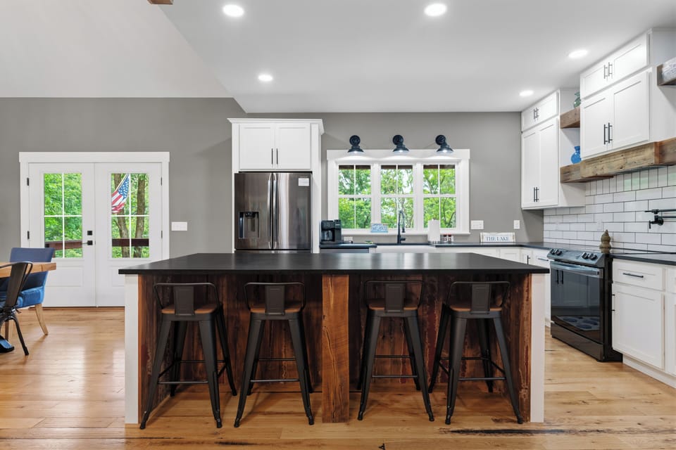 kitchen bar seating 