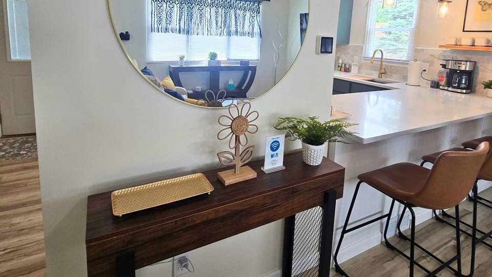 A warm welcome with thoughtful touches from the moment you arrive.