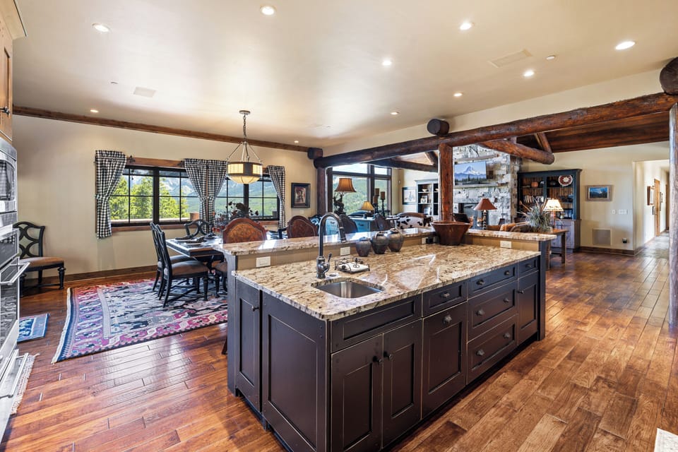 Duke's Kitchen 1