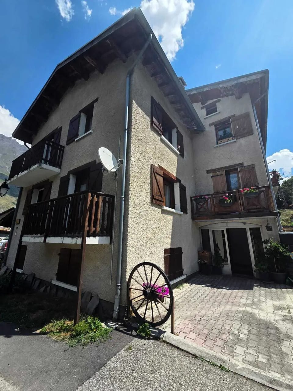 Exterior