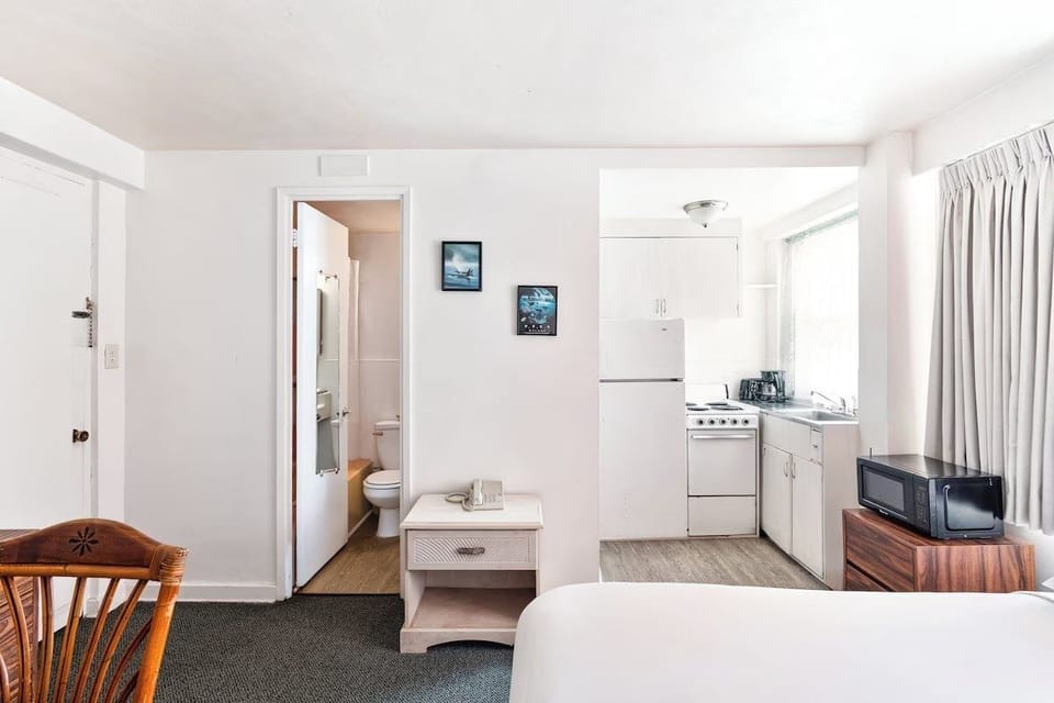 Enjoy an easy stay with kitchenette convenience steps away.