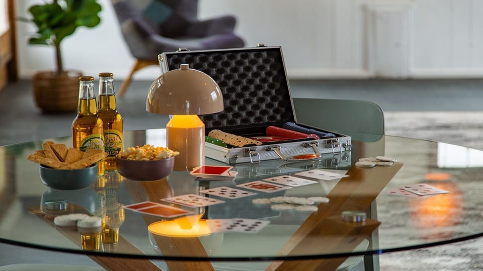 Curra Nadie Ranch | Games room with kitchenette | Card table | Smart TV | Dart board | Table tennis | Drinks fridge | Wi-Fi | Pets welcome 
