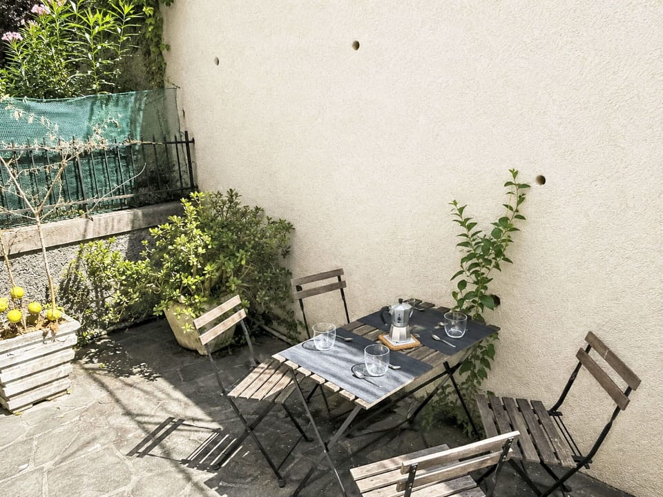 Furniture, Outdoor Furniture, Chair, Outdoor Table, Flowerpot, Table, Houseplant, Folding Chair, Coffee Table, Patio