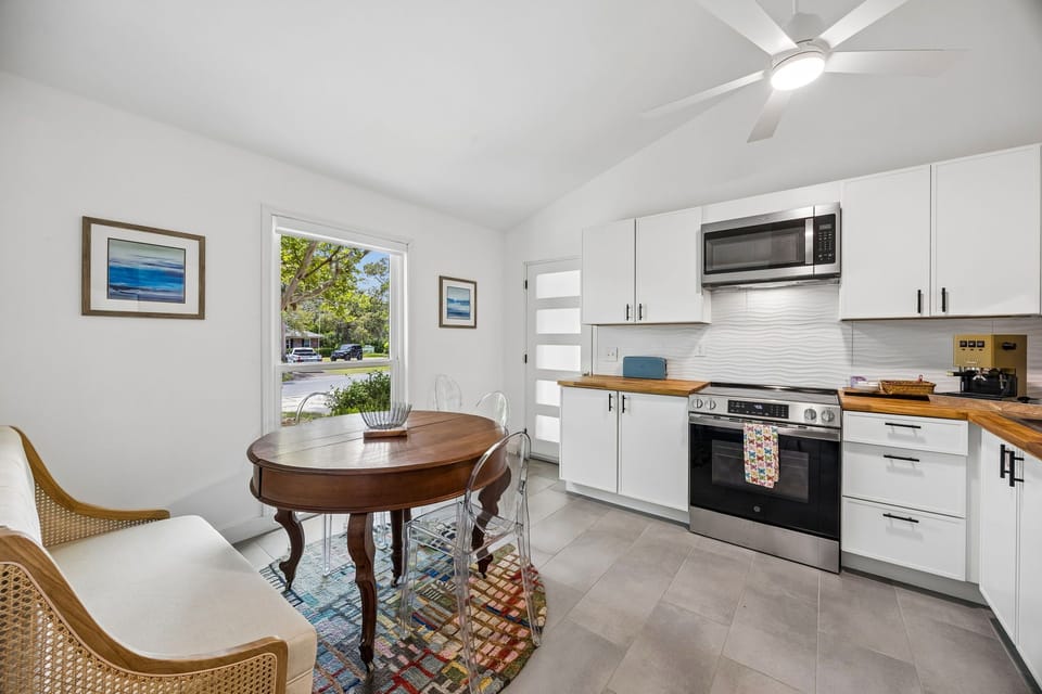 Fully equipped kitchen